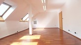 Pronájem krásných kanceláří 3+1 76 m2, Praha 3 - Žižkov, ulice Koněvova