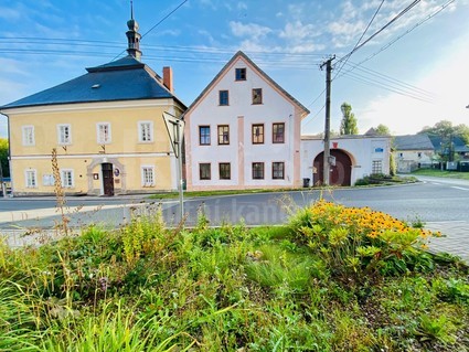 Exkluzivně, prodej domu 5+1, kůlna, pozemek 510m2, obec Mnichov u Mariánských Lázní - Fotka 1