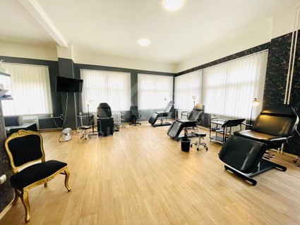 Pronájem kanceláře 80 m2 v centru města Cheb, ul. Evropská, vedle Alberta.  - Fotka 5