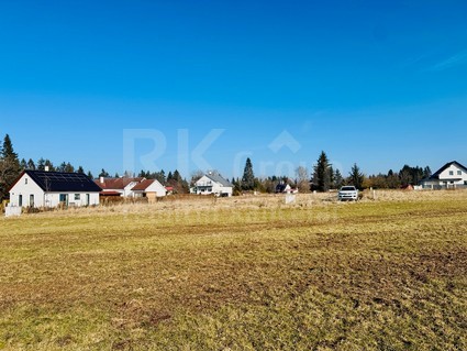 Prodej stavebního pozemku 873 m2, 170m od golf. hřiště Mariánské Lázně, Zádub-Závišín - Fotka 2