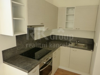 Pronájem bytu 1+kk, 25 m2, Slaný, Tomanova ul. - Fotka 10