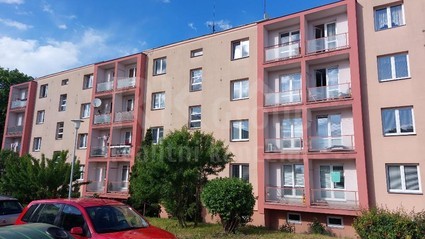 Pronájem bytu 3+1/B, 60 m2, ul. Plynárenská, Slaný - Fotka 1