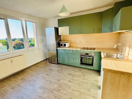 Prodej bytu, 1+1, sklep, lodžie, 3.patro, 39,42 m2, ul. Krátká  – Lázně Kynžvart - Fotka 2