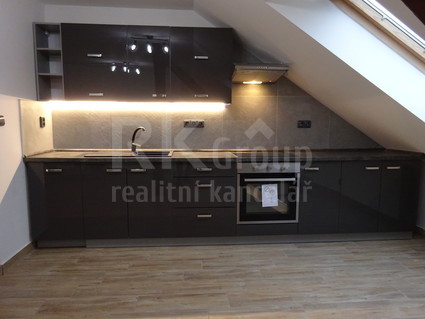 Pronájem bytu 3+kk 72 m2, Beroun - Fotka 2