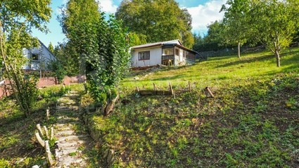 Prodej projektu dřevostavby 80 m2 + terasa na pozemku 664 m2 v Praze 5 - Slivenec.  - Fotka 1