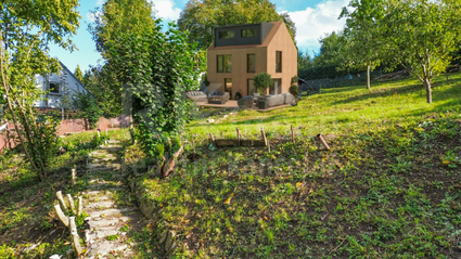 Prodej projektu RD 102 m2 + 50 m2 terasa na pozemku 664 m2 v Praze 5 - Slivenec. - Fotka 35