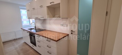 Pronájem bytu 3+1 71 m2  - Fotka 1