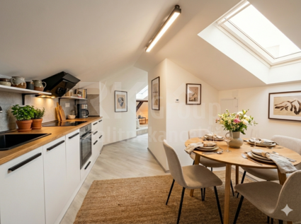 Prodej podkrovního bytu, 50 m² (+ 20 m² užitné plochy), ul. Podle Kačerova - Praha 4-Michle - Fotka 27