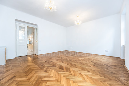 Nabídka pronájmu nově zrekonstruovaného bytu 2+kk 5 min. od stanice metra Anděl/Na Knížecí. - Fotka 16