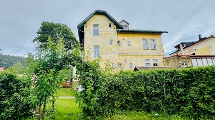 Prodej bytu,1.NP, 3+1, 114m2, sklep 21m2, garáž 20m2, zahrada, ul. 5. května Lázně Kynžvart - Fotka 1