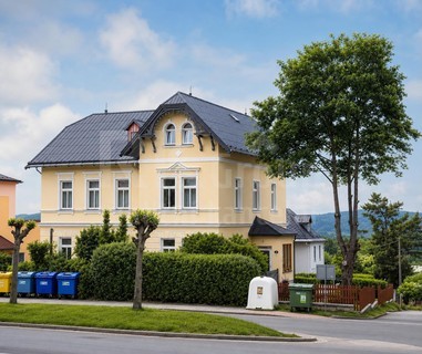 Prodej bytu,1.NP, 3+1, 114m2, sklep 21m2, garáž 20m2, zahrada, ul. 5. května Lázně Kynžvart - Fotka 23