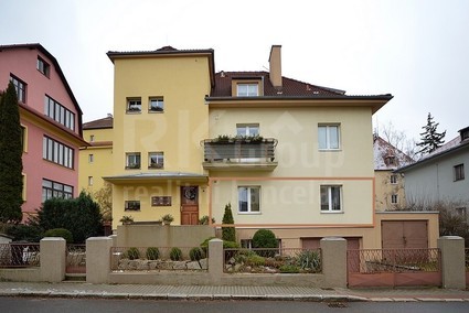Pronájem světlého bytu 1+1, 30m2, sklep, ul. Vrchlického, Karlovy Vary – Horní Drahovice - Fotka 2