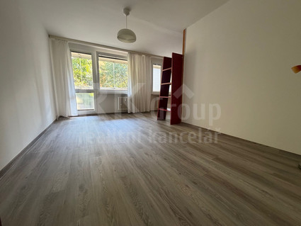 Pronájem bytu 3+kk, 72,42 m2 s lodžií, 2 šatnami a garáží, Praha 5 - Košíře, ul. Dubrovnická - Fotka 10