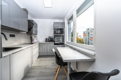 Prodej bytu 2+kk, 53,58 m2, Praha 10 - Malešice, ul. Bydžovského - Fotka 3