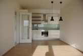 Pronájem bytu 3+kk, 60 m2, s balkonem 14 m2, gar.st. a sklepem, Praha 4 - Braník, ul. Na výspě