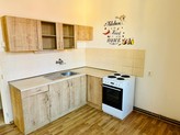 Pronájem světlého bytu 2+1 s komorou,  61m2, 3. patro ul. Ruská - Mariánské Lázně