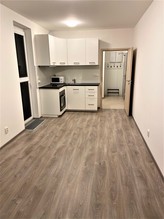 Prodej bytu 1+kk, 30,7 m2 s balkonem 3 m2 a sklepem 4m2 v novostavbě, P-10, ul. Horolezecká