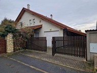 Pronájem RD 156 m2, na pozemku 864 m2, Slaný, …