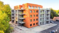 Prodej apartmánu s terasou a parkováním,…