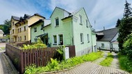 Prodej udržovaného rodinného domu 3+1 s garáží a …